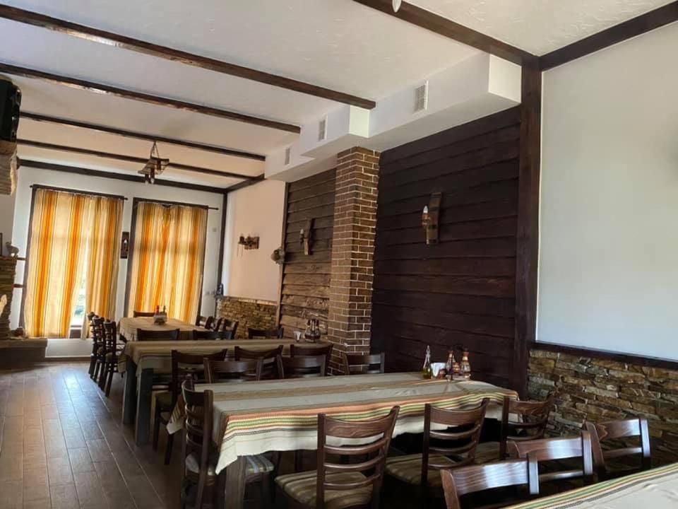 Hotel Бялата Къща Kirkovo  Esterno foto